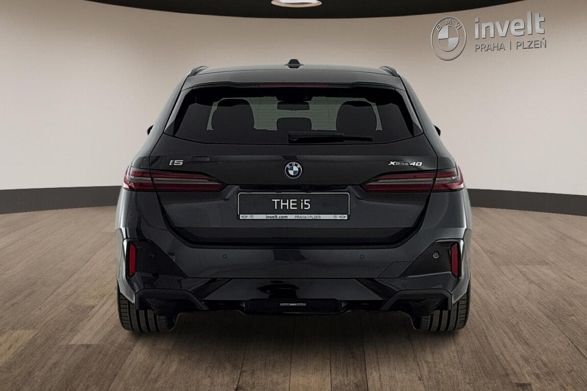 2026 BMW I5 - 4