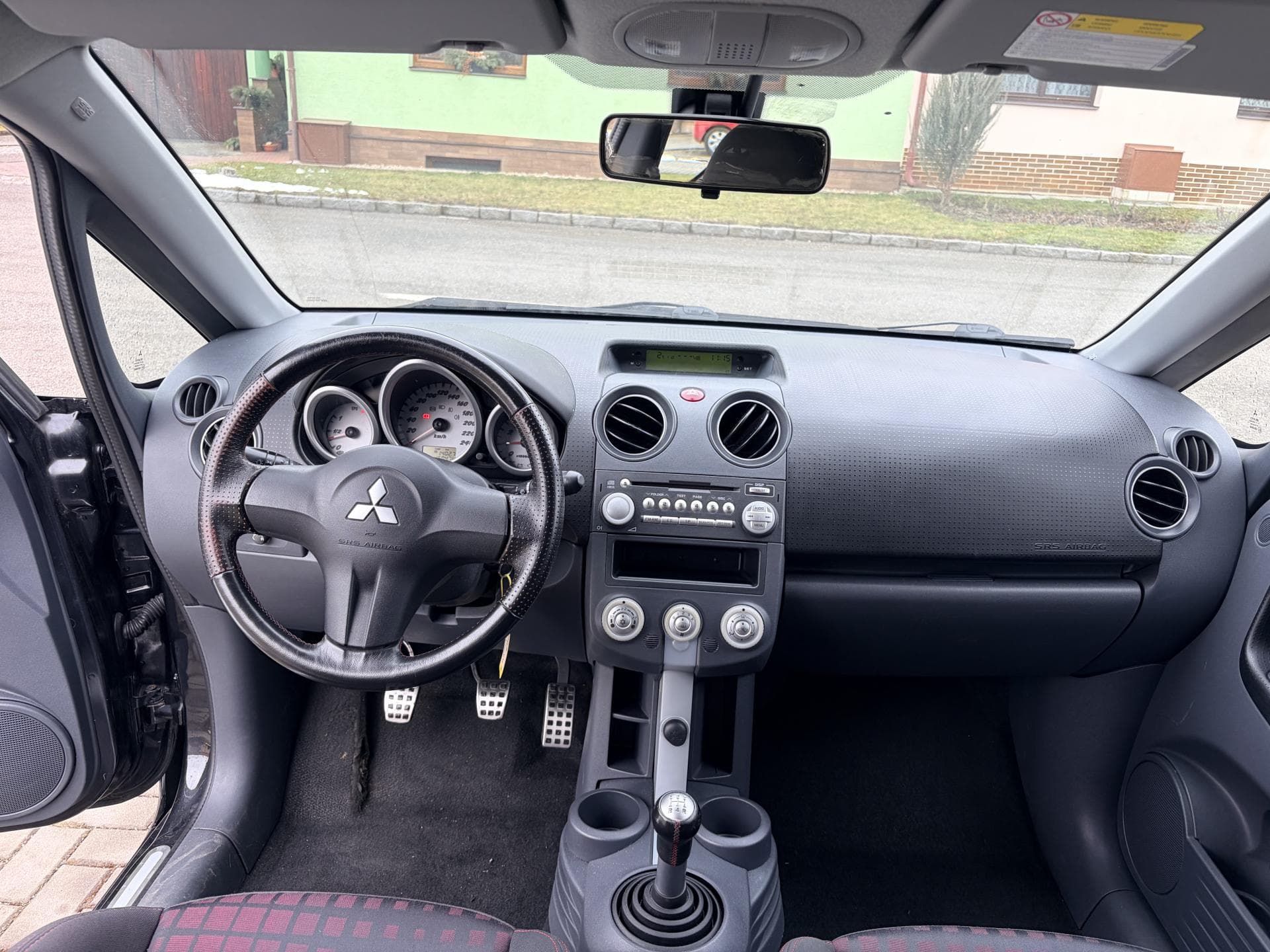 2008 Mitsubishi Colt - 281