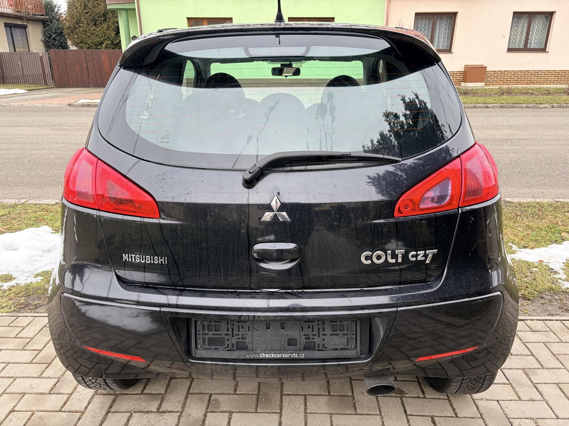 2008 Mitsubishi Colt - 113