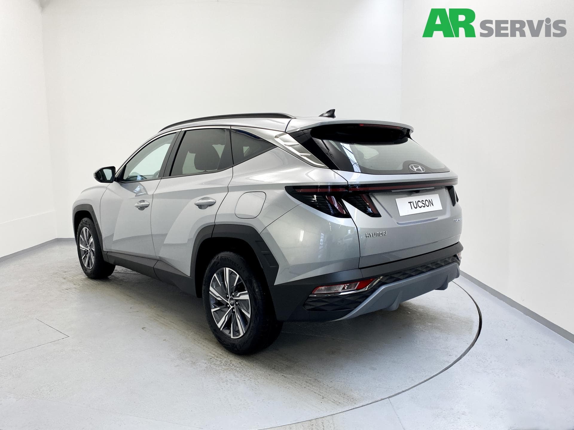 2025 Hyundai TUCSON - 3