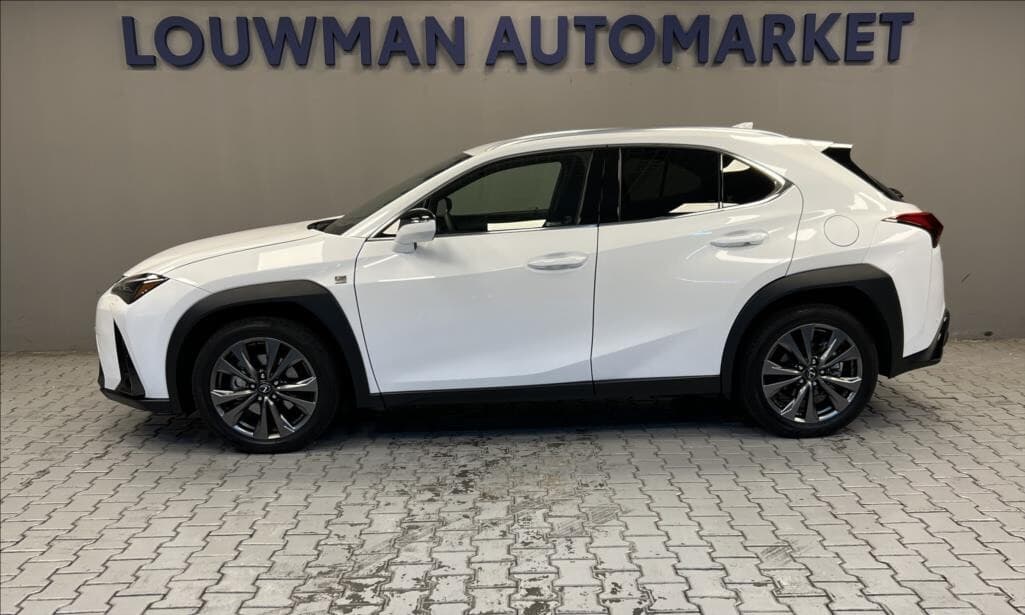 Lexus Ux - 3