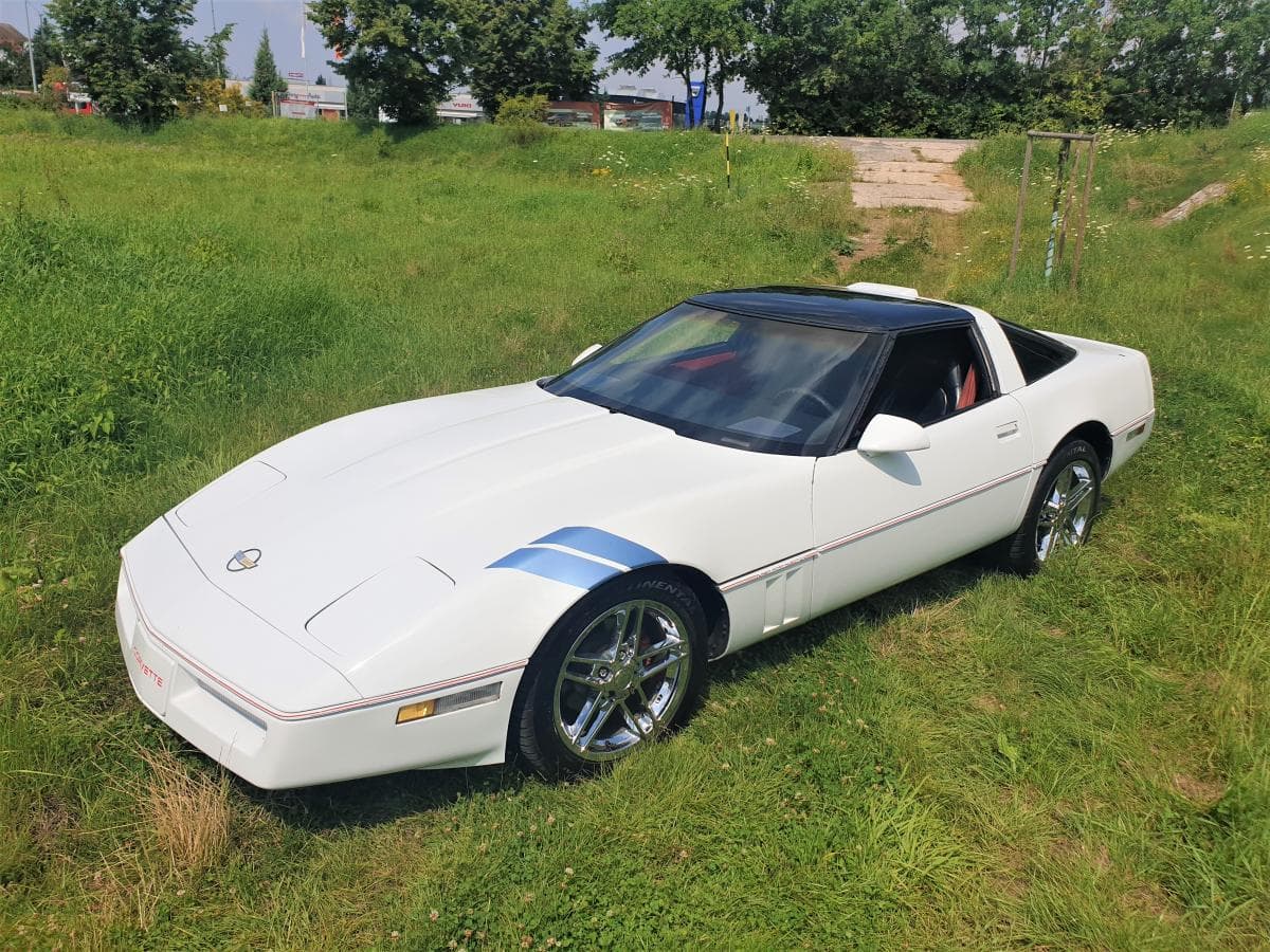 Chevrolet CORVETTE - 2