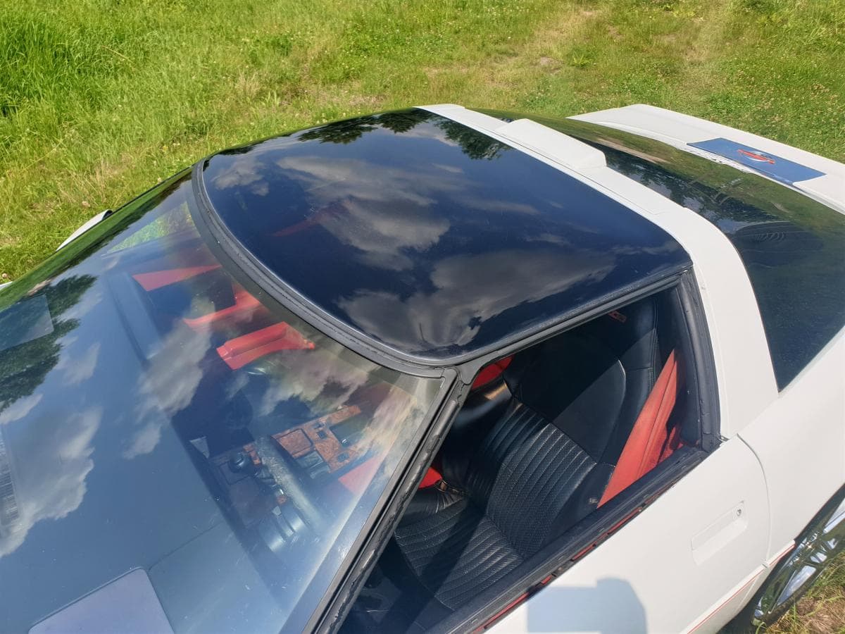 Chevrolet CORVETTE - 8