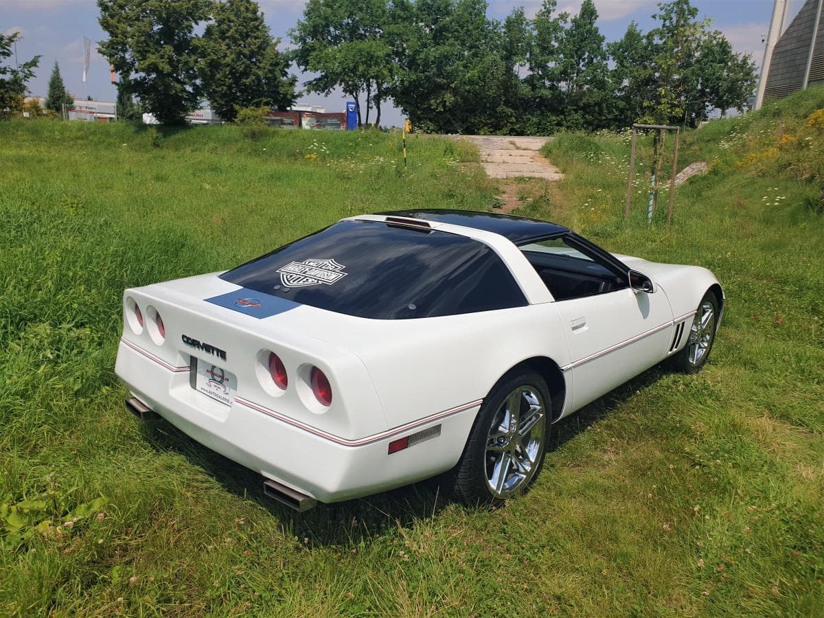 Chevrolet CORVETTE - 10