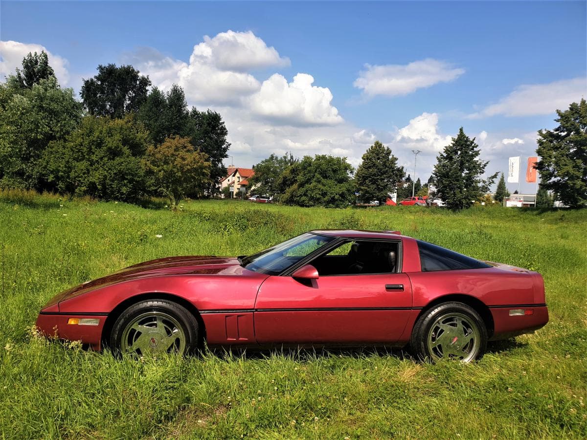 Chevrolet CORVETTE - 4