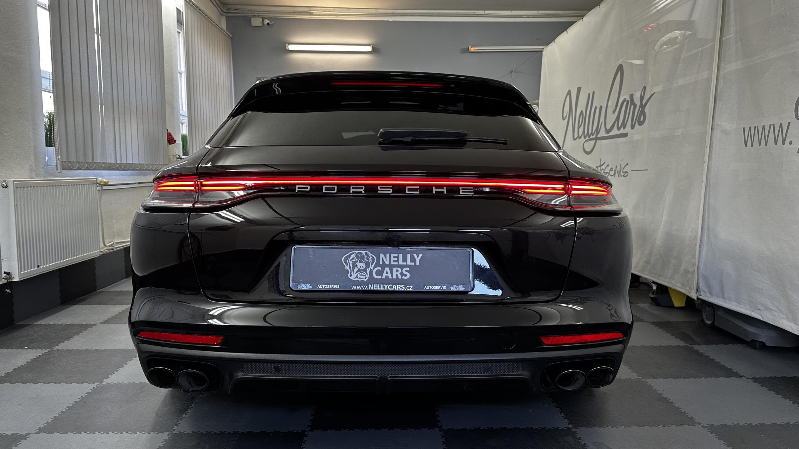 2022 Porsche PANAMERA - 5