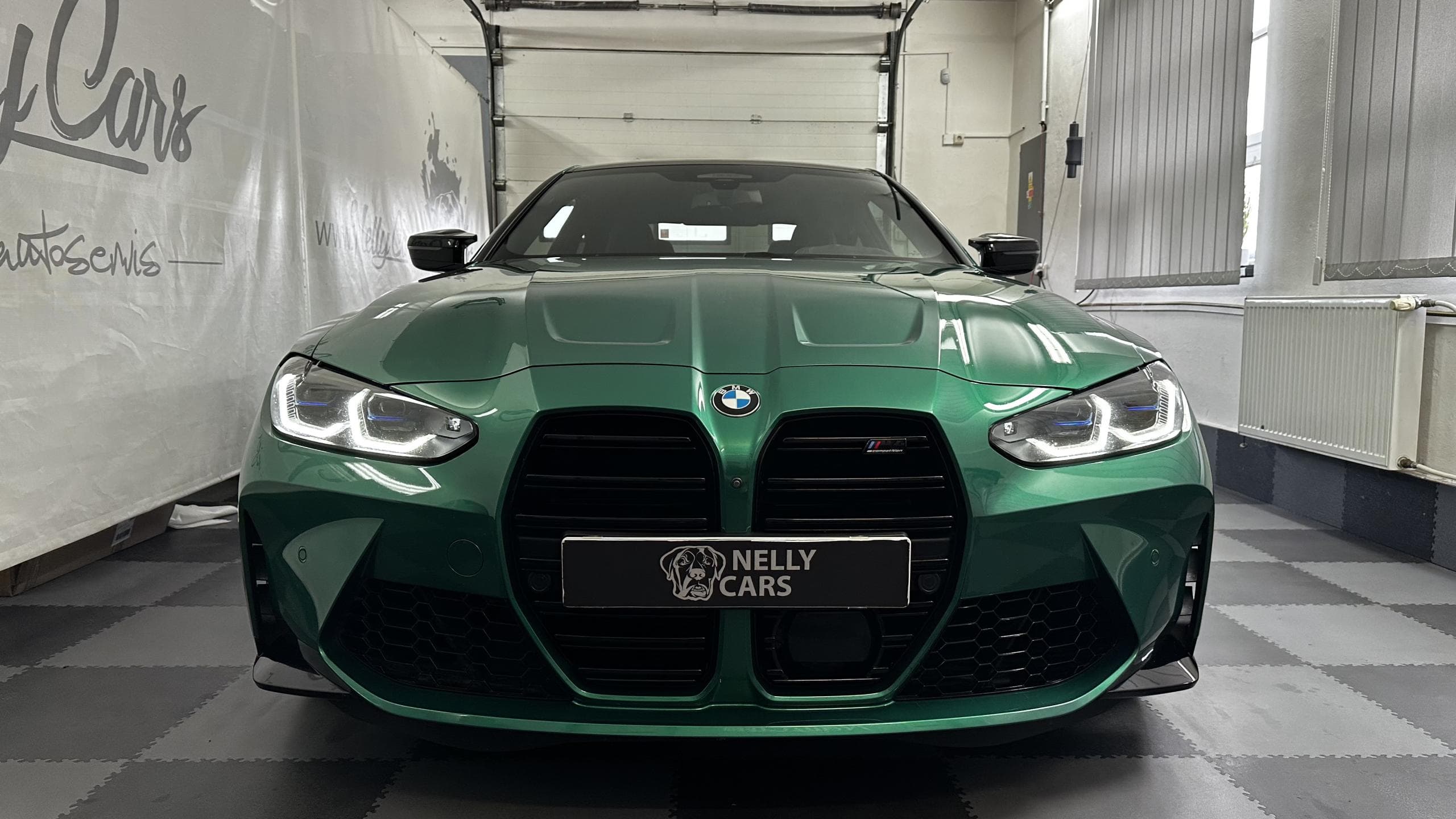 2022 BMW M4 - 2