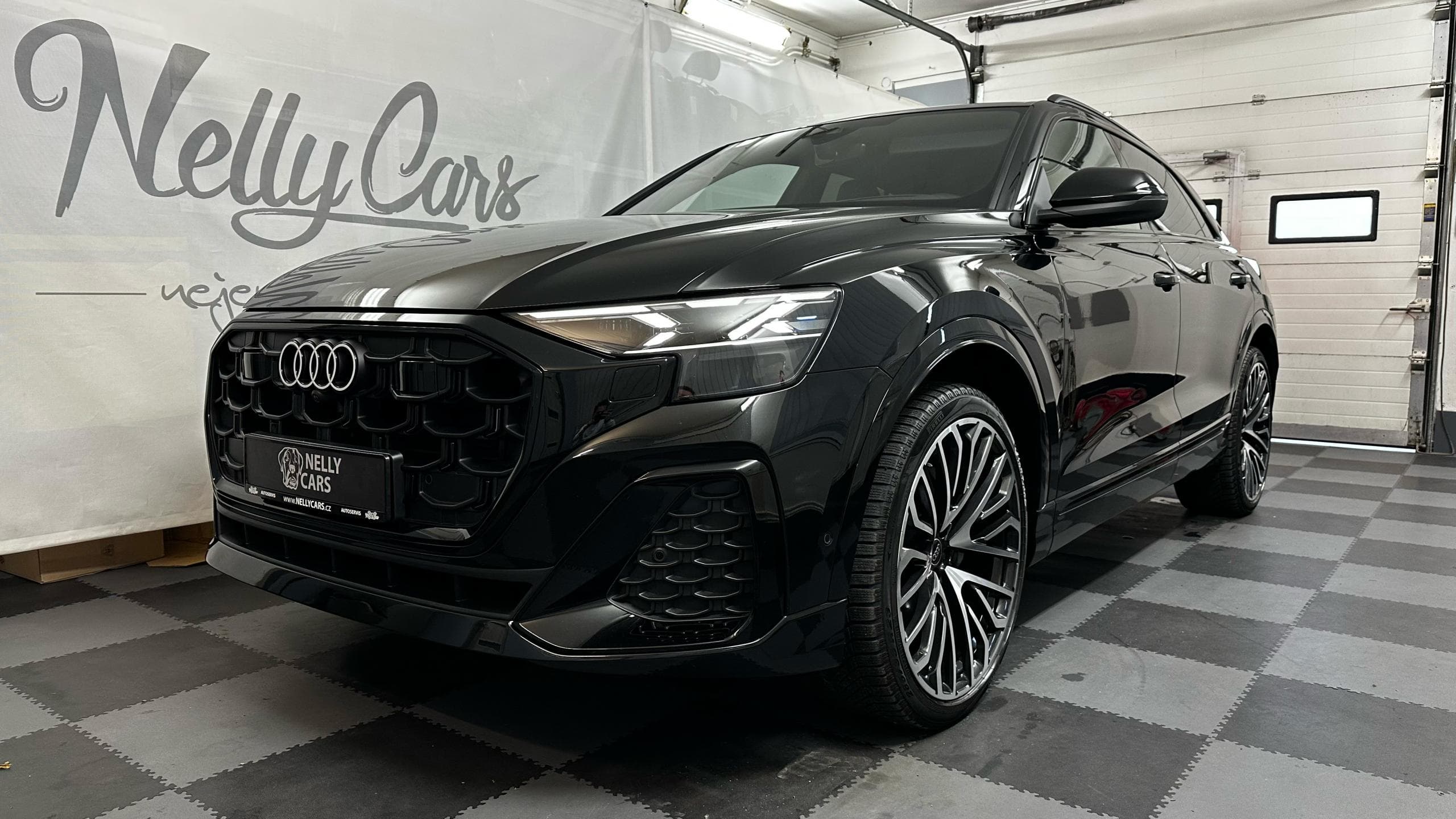 Audi Q8 - 3