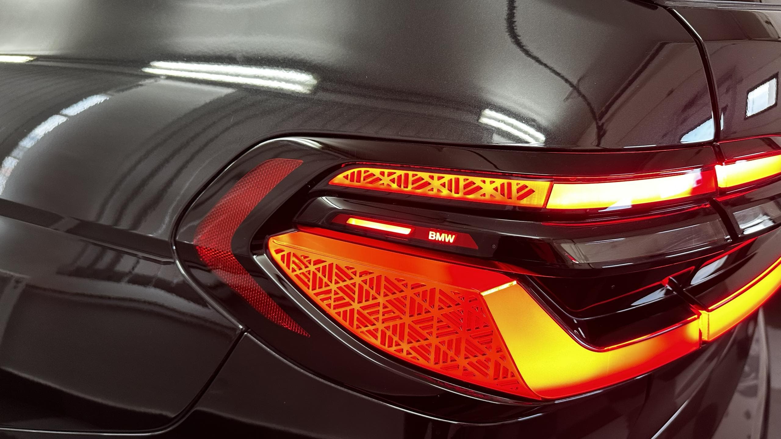 2023 BMW X7 - 10