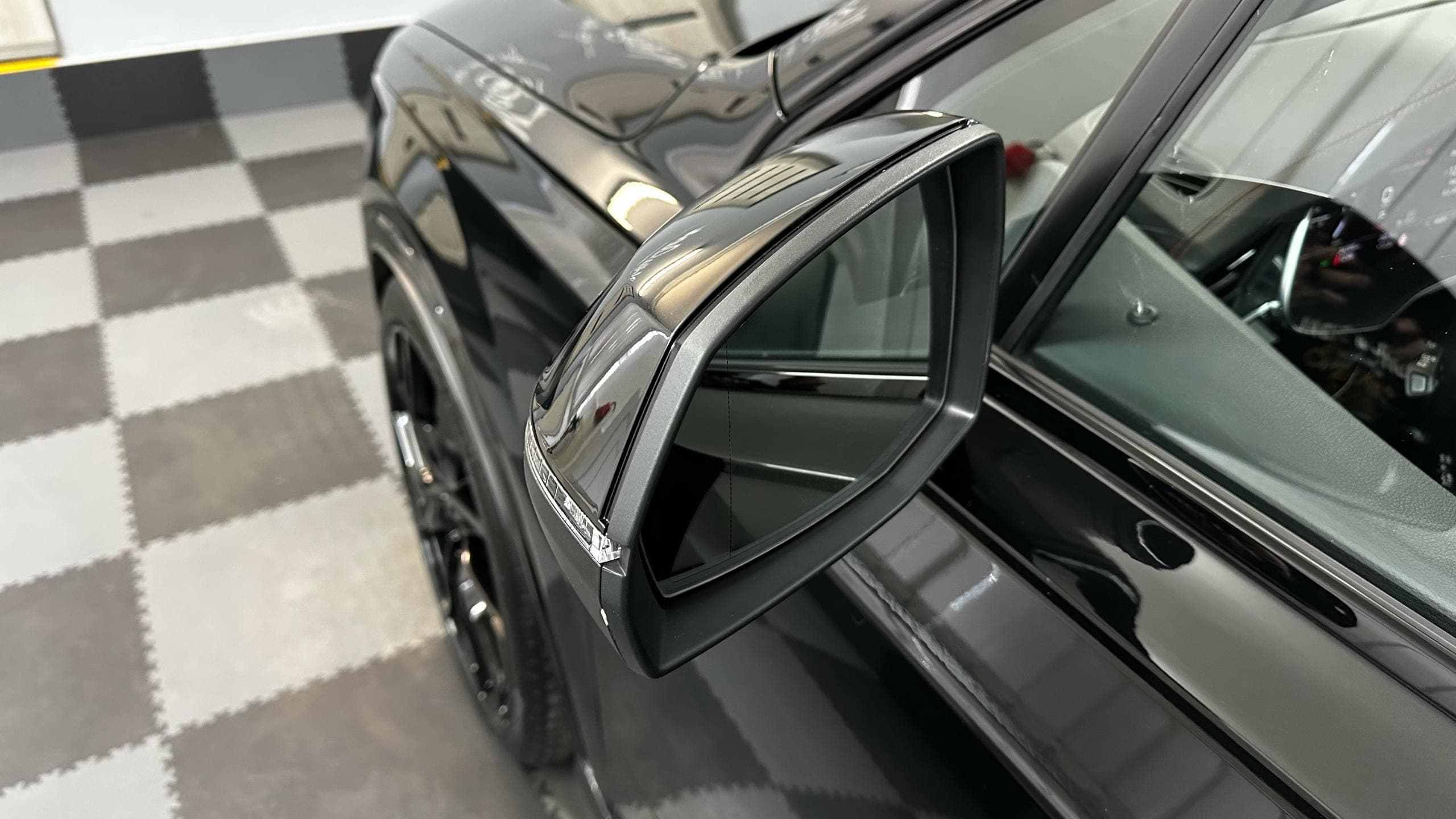 2024 Audi SQ7 - 11