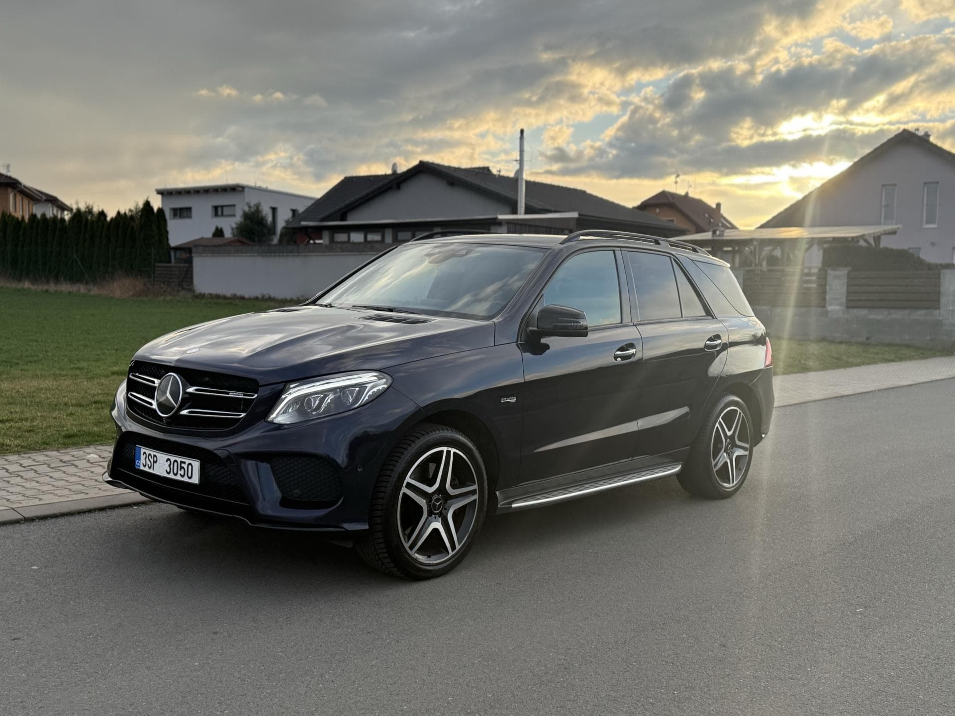 Mercedes-Benz GLE - 7