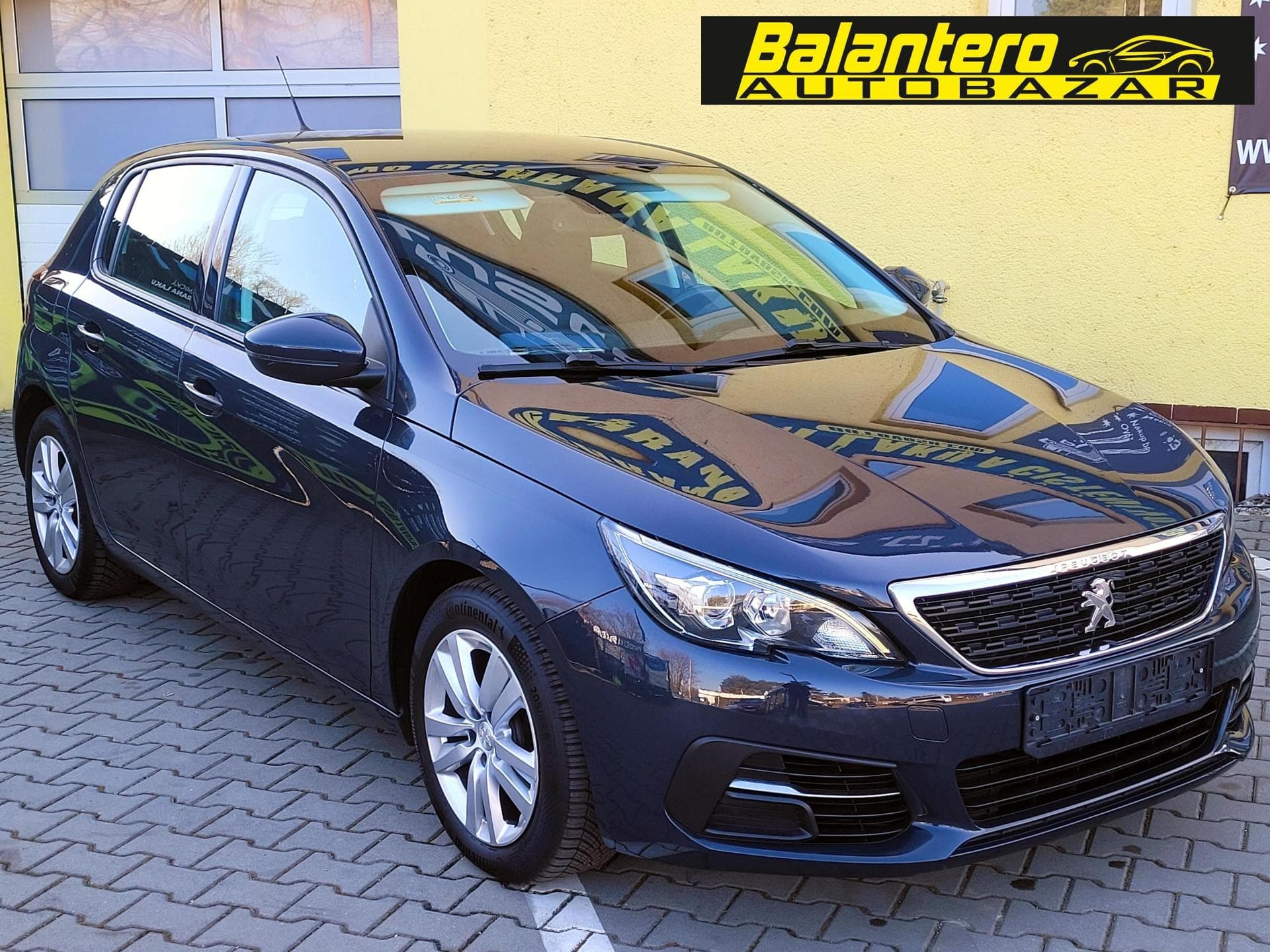 Peugeot 308 bHDi ČR, *SERV.KNÍŽKA*        