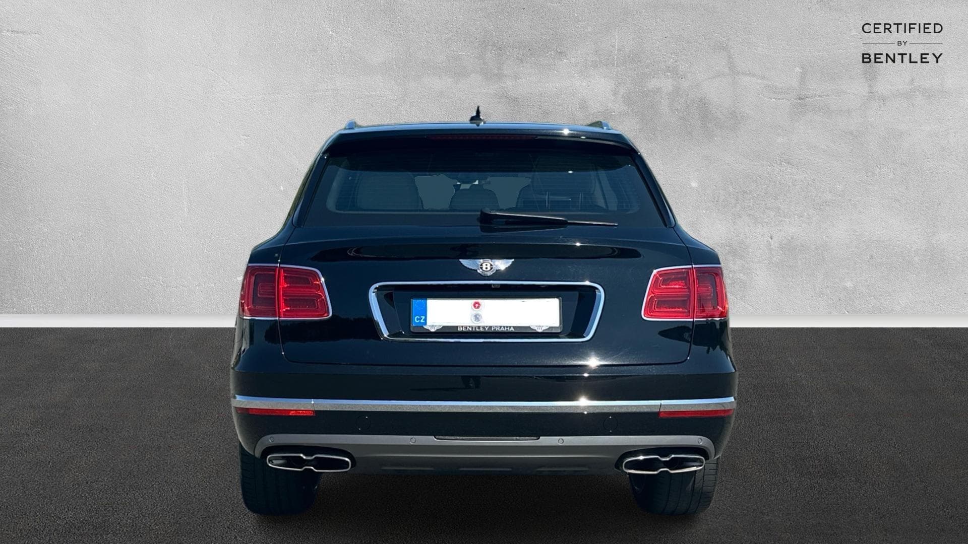 Bentley BENTAYGA - 4