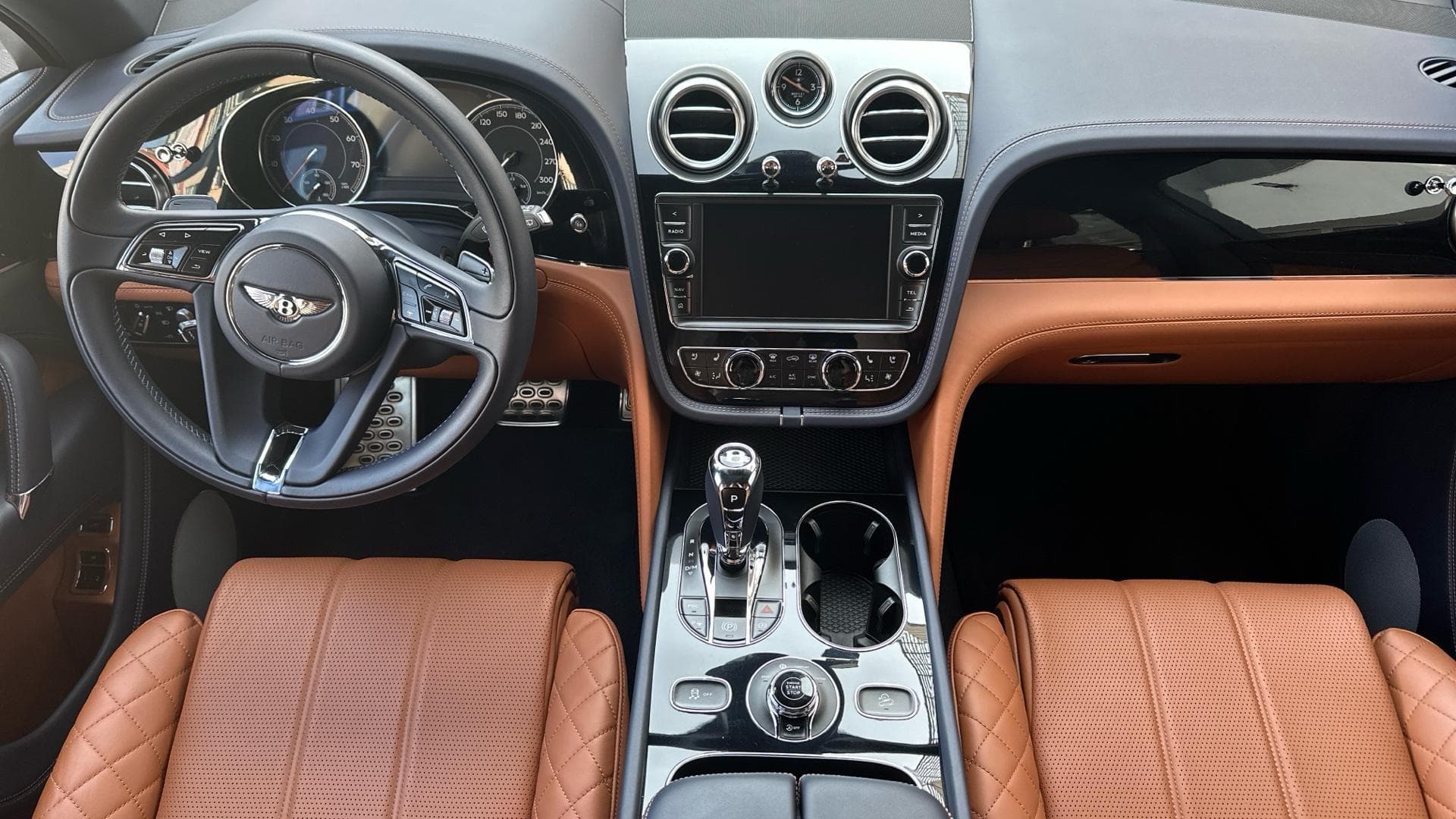 Bentley BENTAYGA - 9