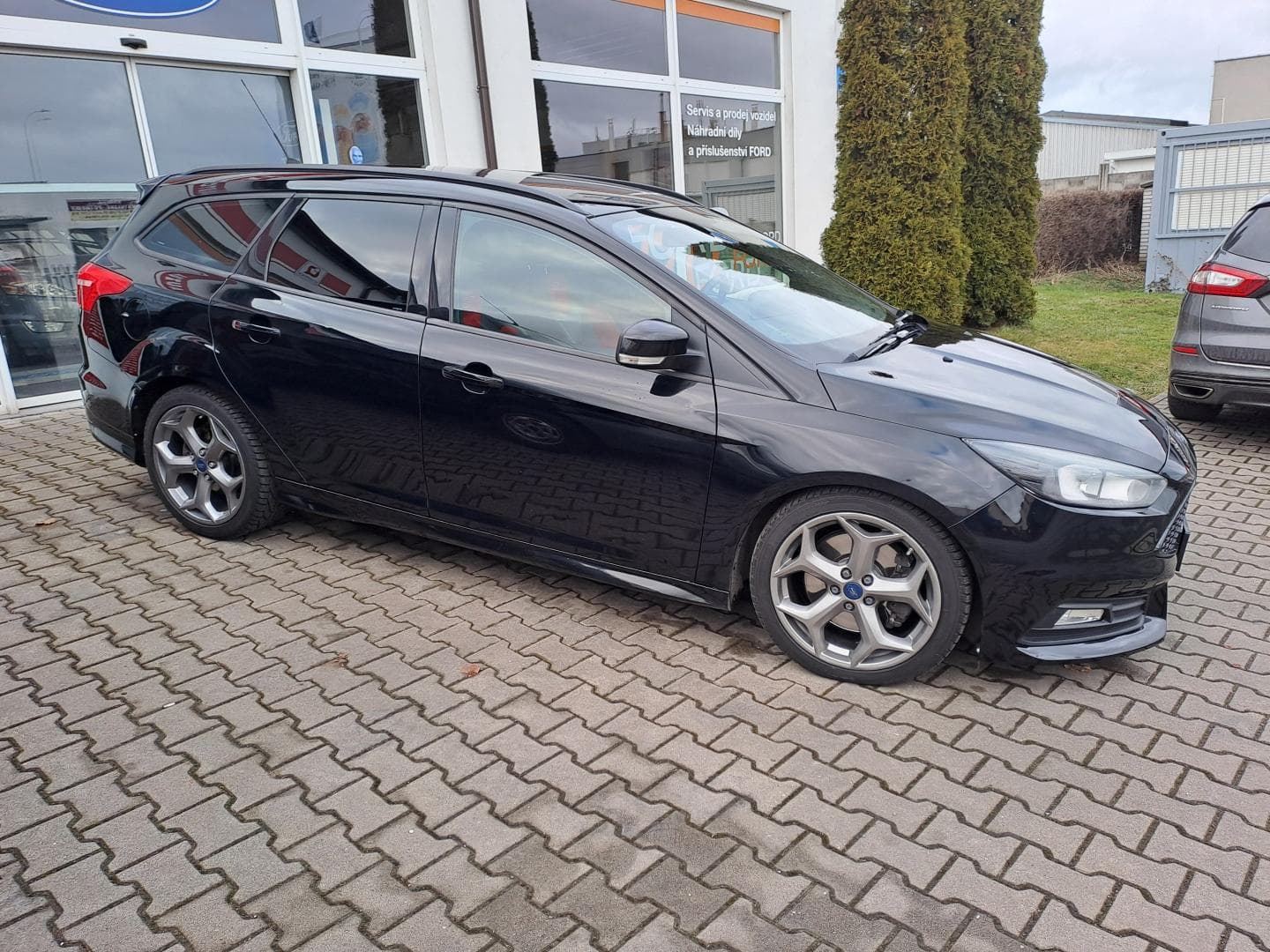 Ford FOCUS - 4