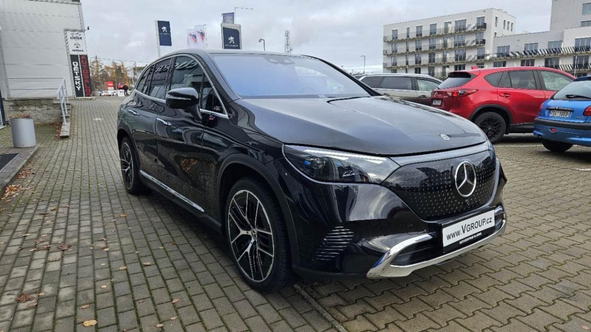 Mercedes-Benz Eqe - 6