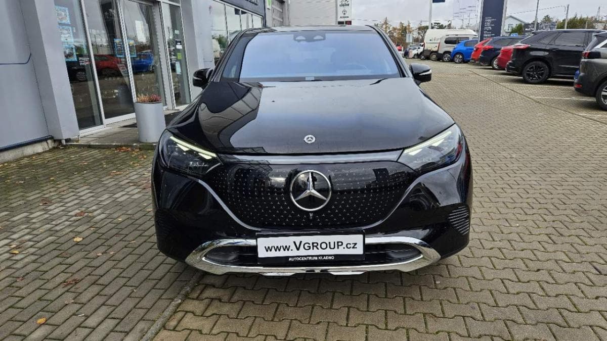 Mercedes-Benz Eqe - 7