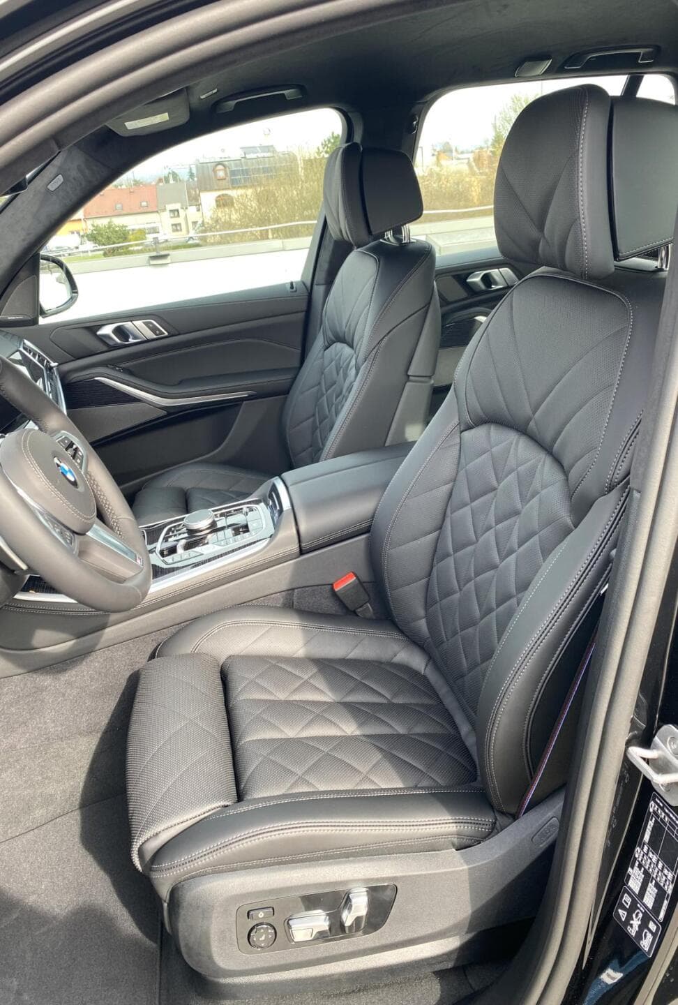 2026 BMW X5 - 7