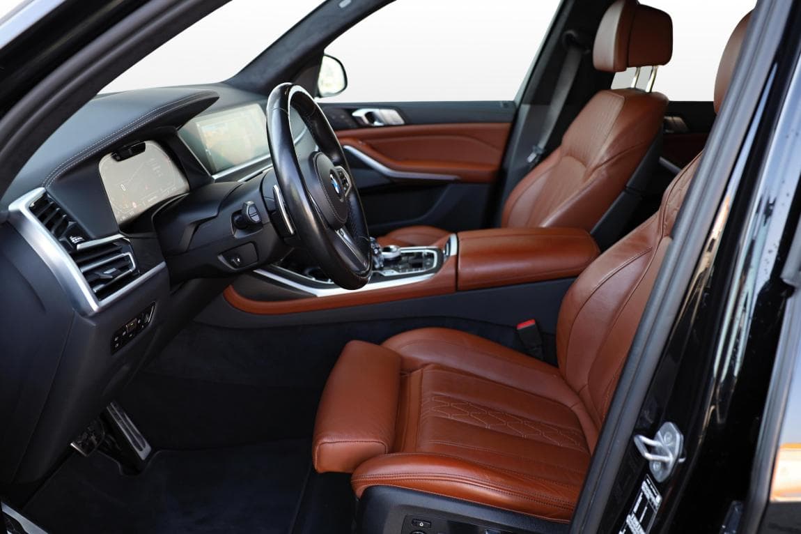 2022 BMW X7 - 9