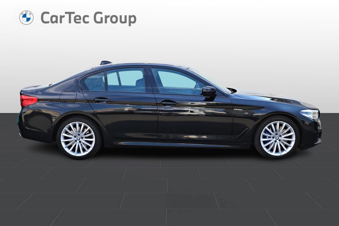 2018 BMW 5-Series - 6