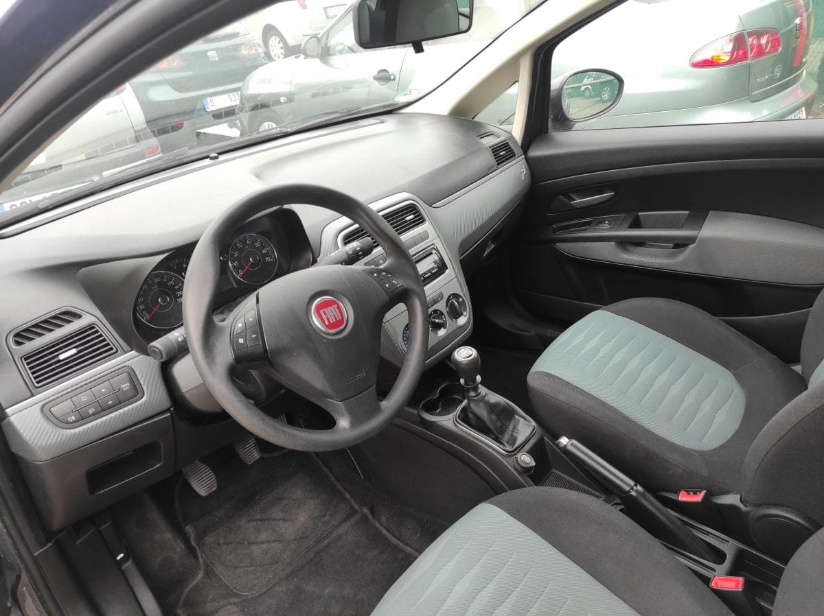 2009 Fiat PUNTO - 9
