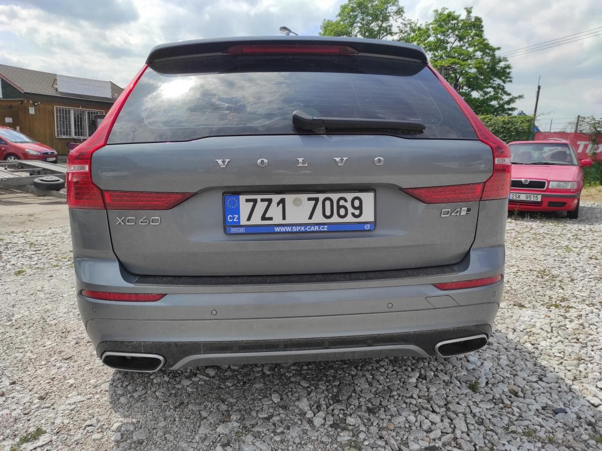 2018 Volvo XC60 - 5