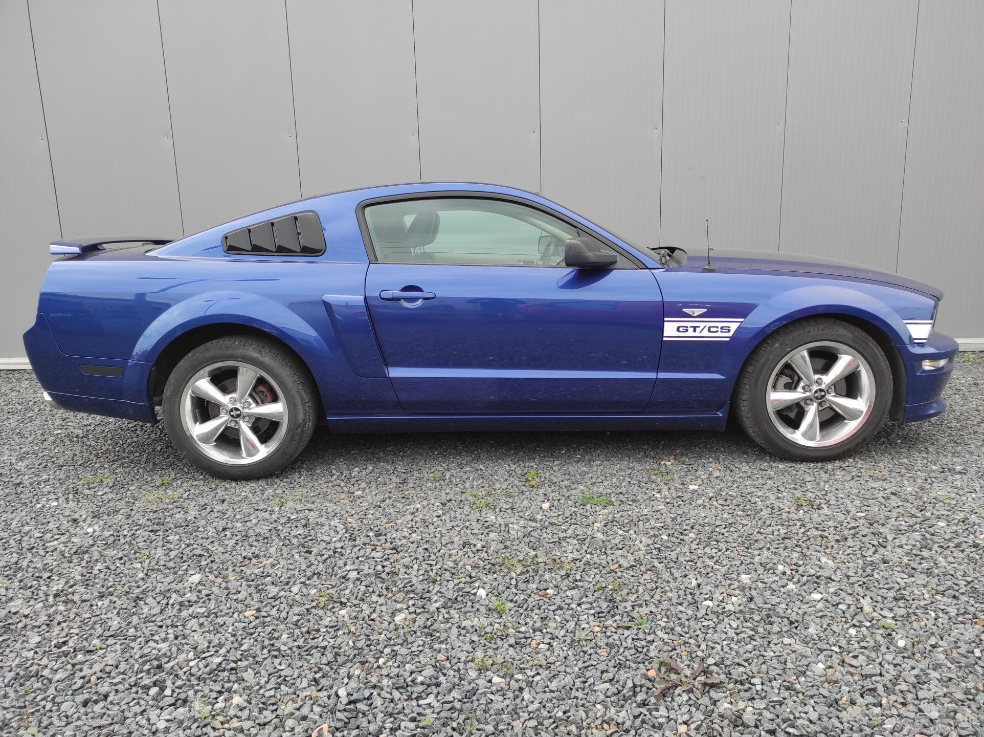 2009 Ford MUSTANG - 8