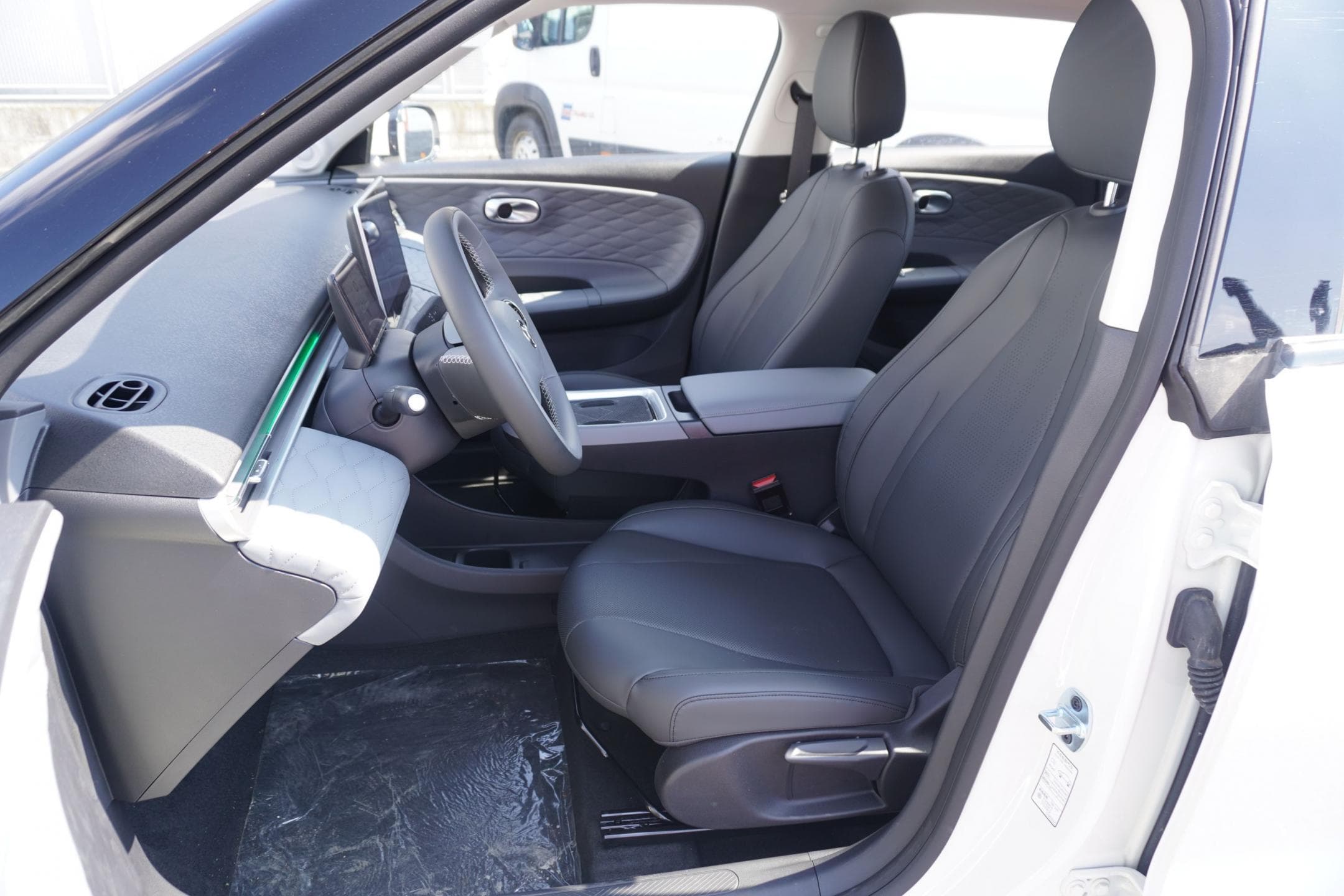 Dongfeng BOX - 5