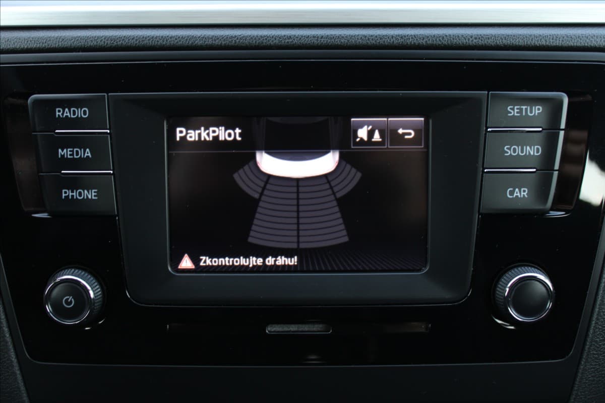 2016 Škoda RAPID - 12