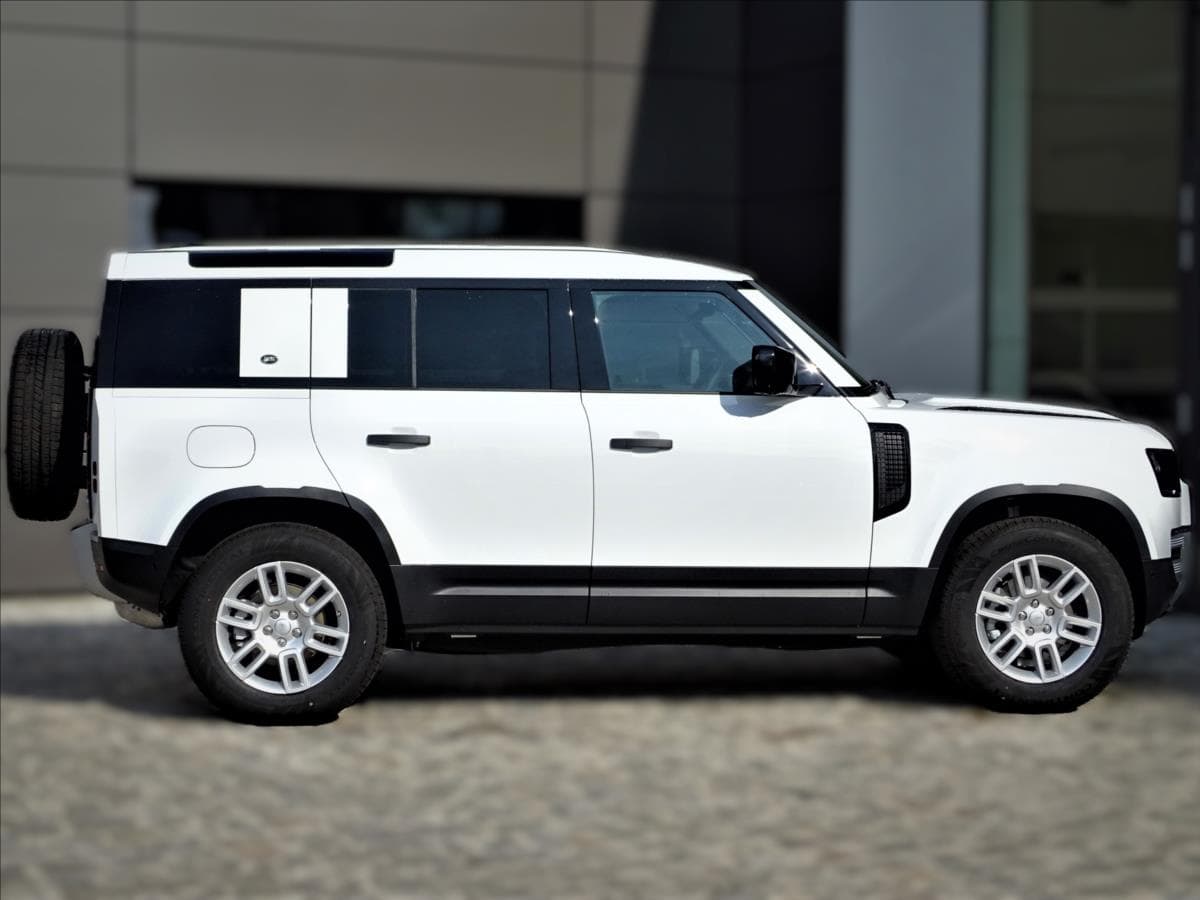 Land Rover DEFENDER - 5