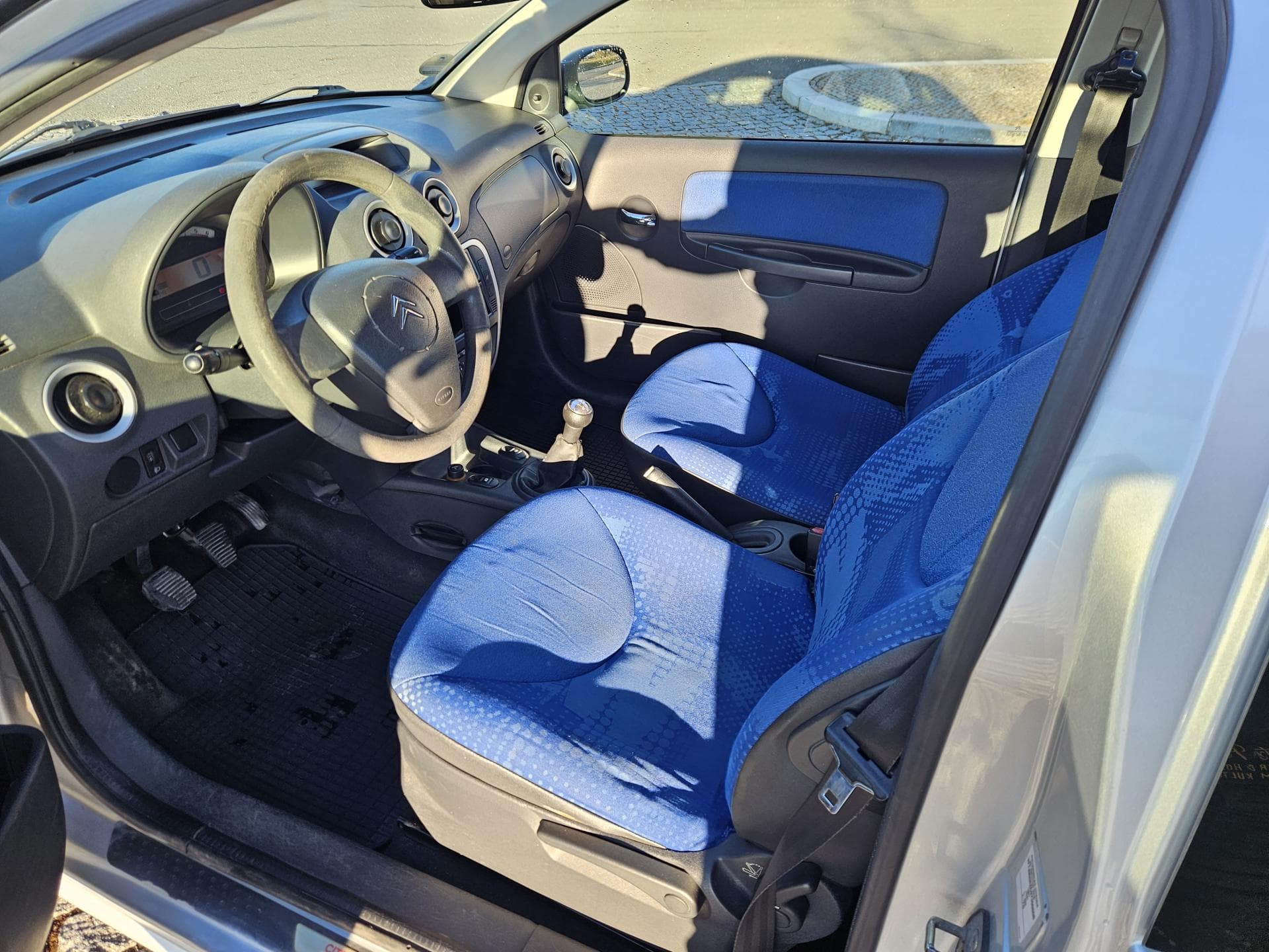 Citroen C2 - 10