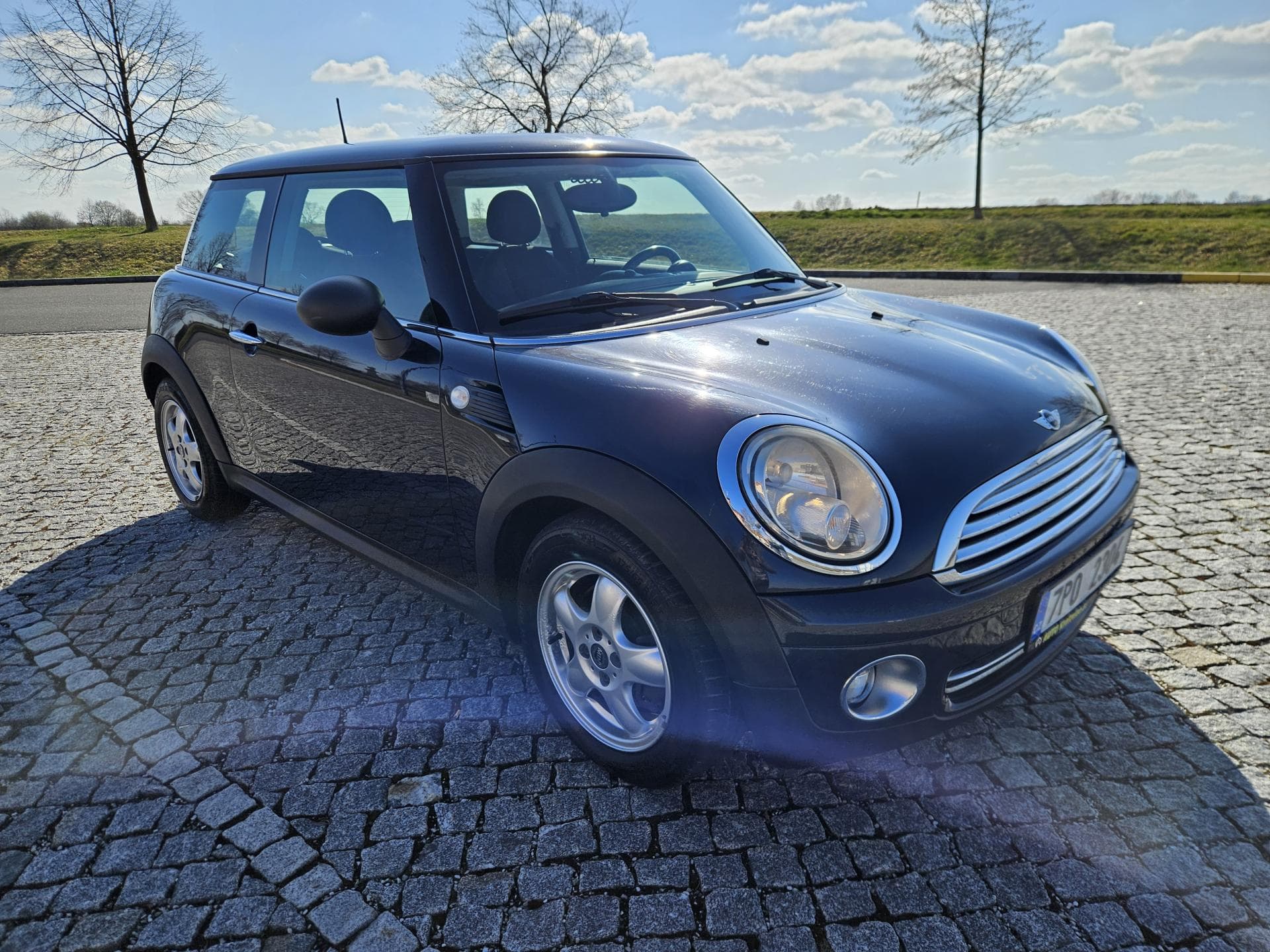Mini ONE - 4