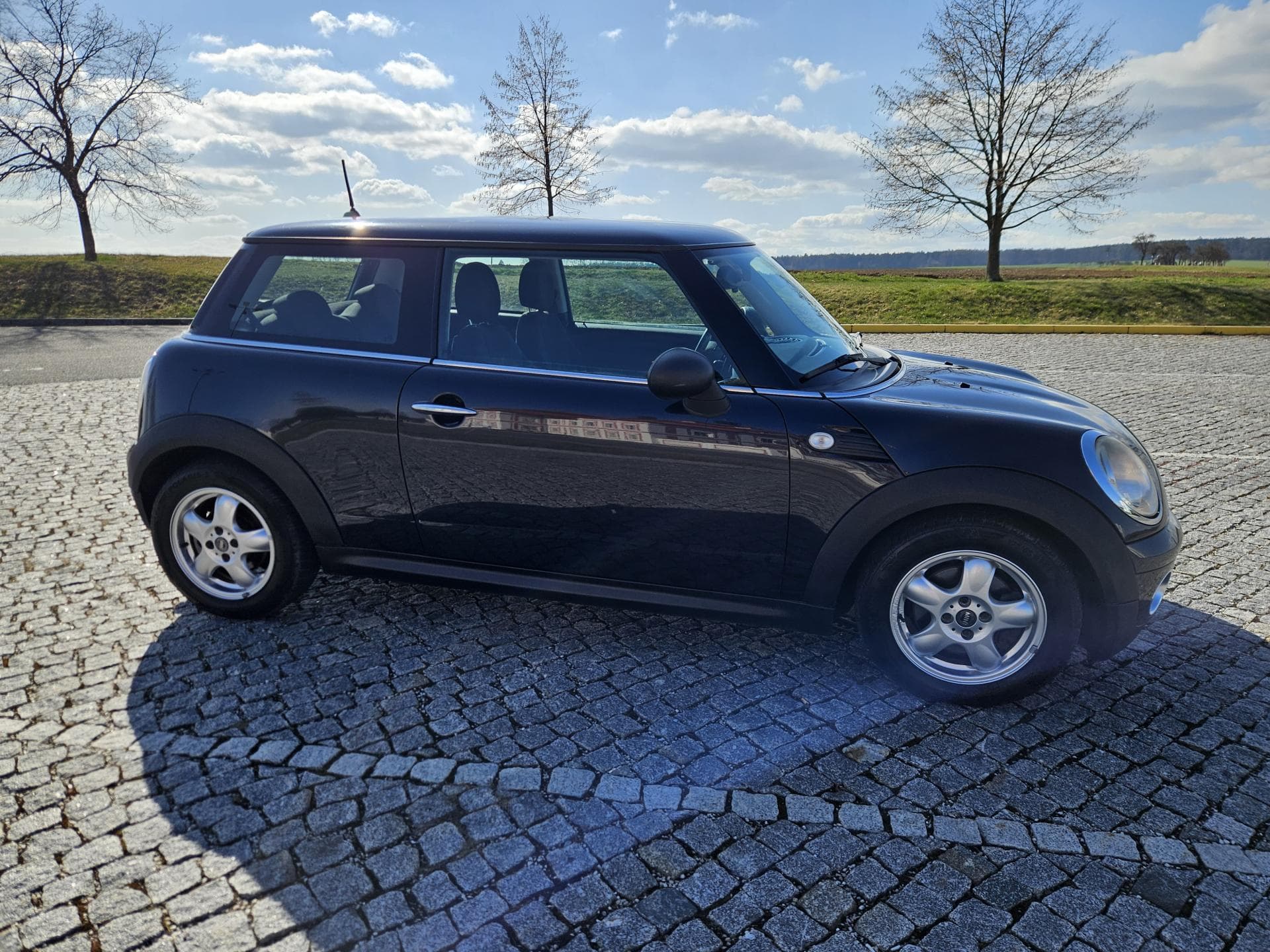 Mini ONE - 5