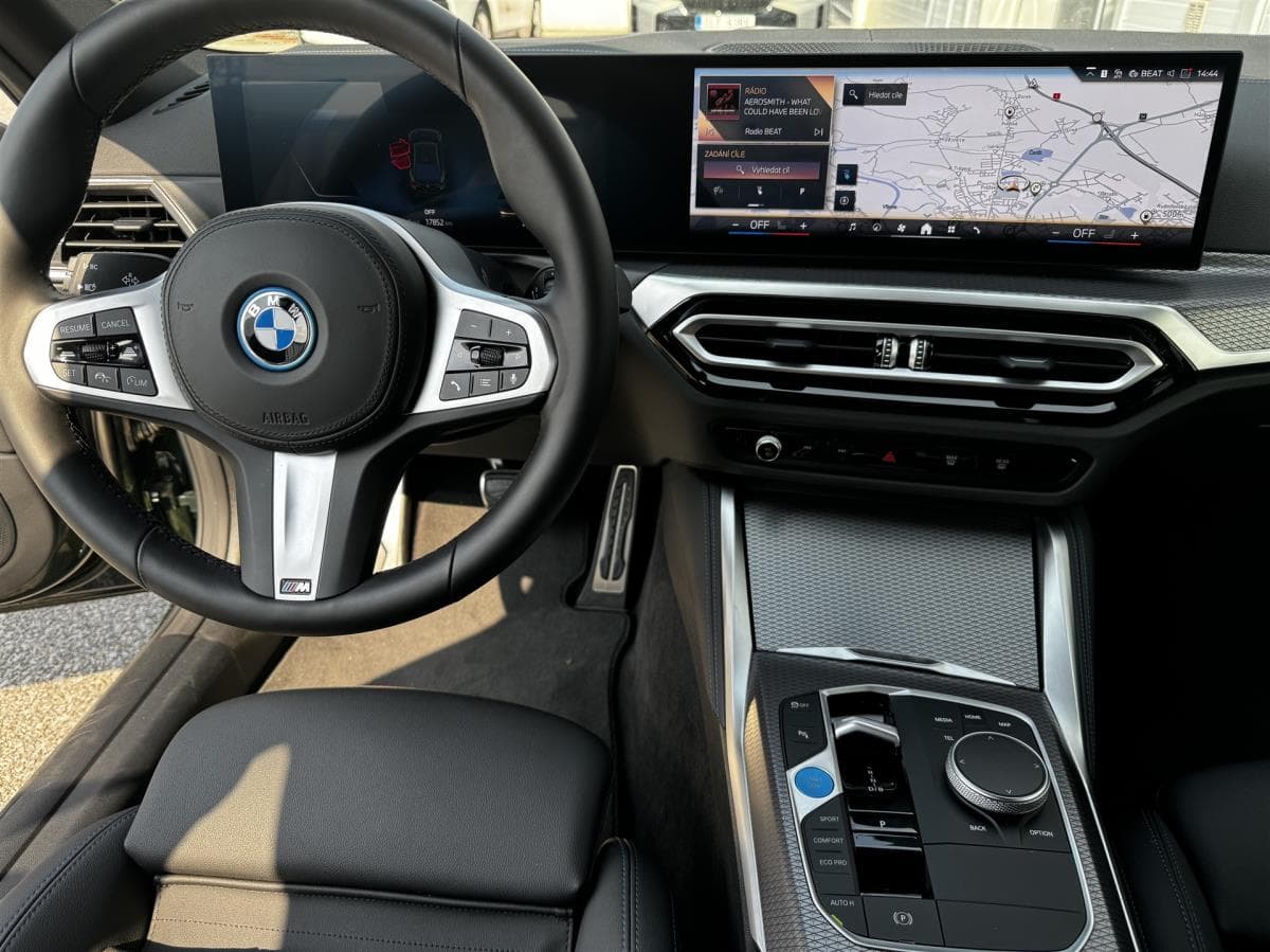 2024 BMW i4 - 6