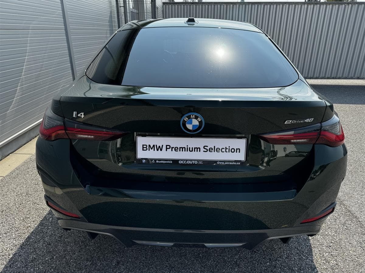 2024 BMW i4 - 8