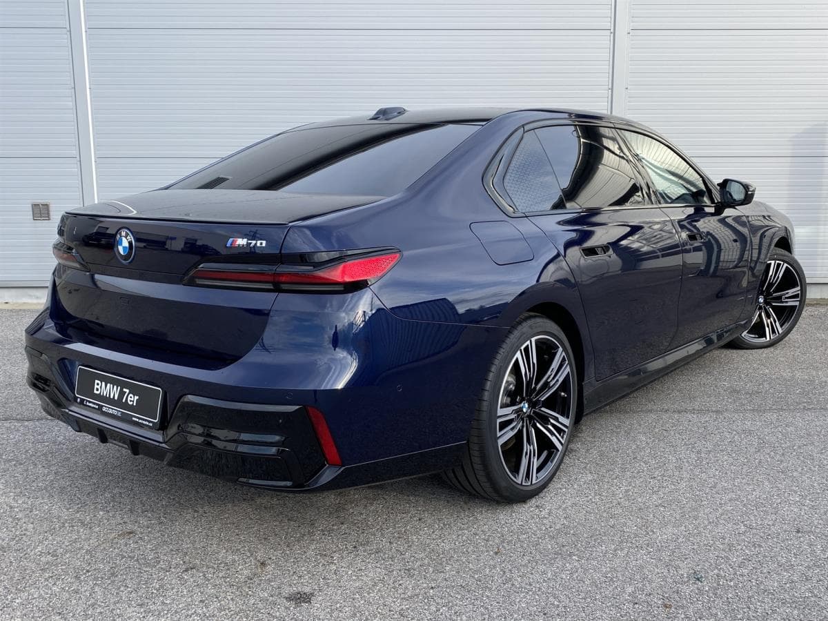 2023 BMW I7 - 2