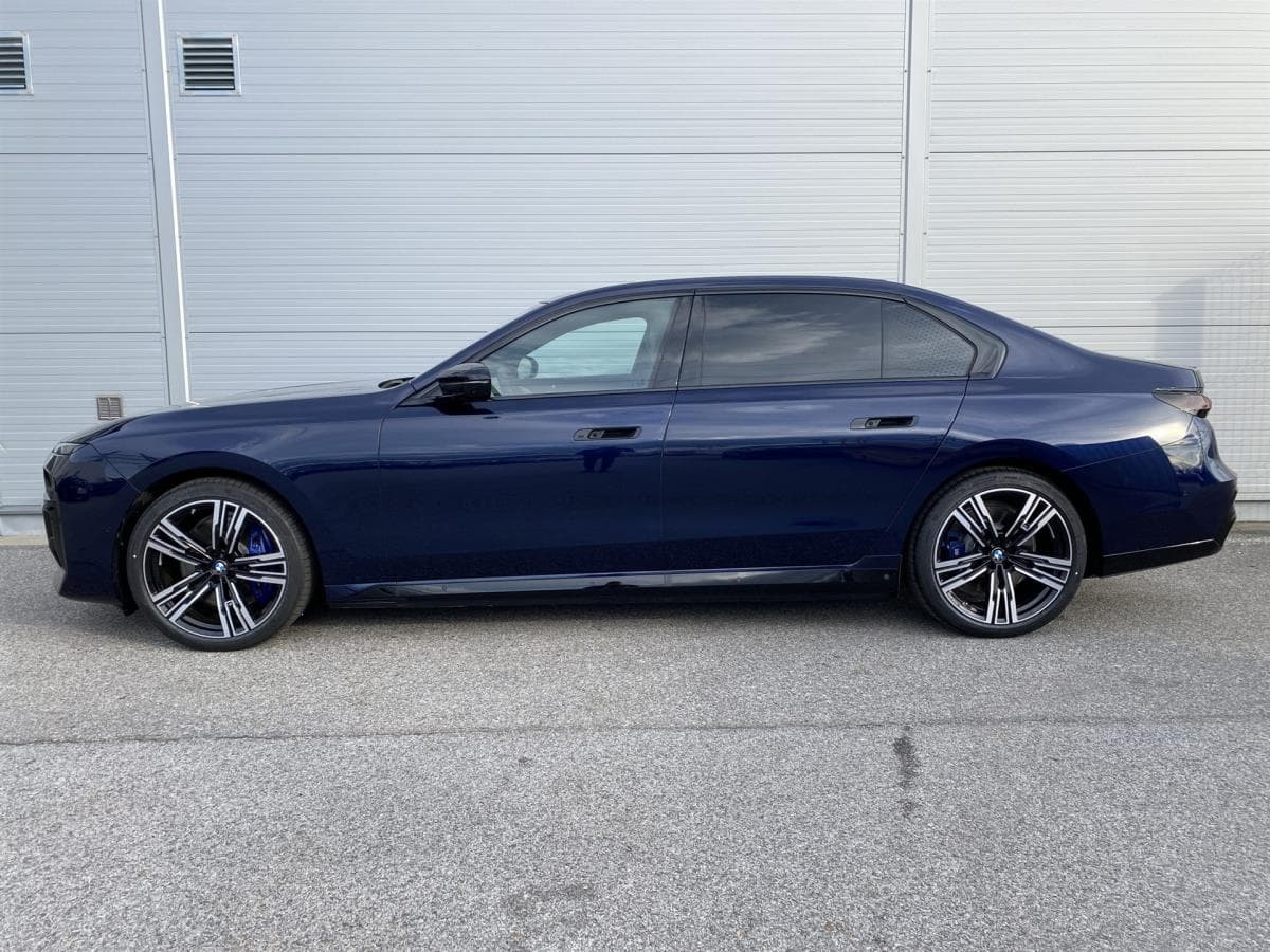 2023 BMW I7 - 3