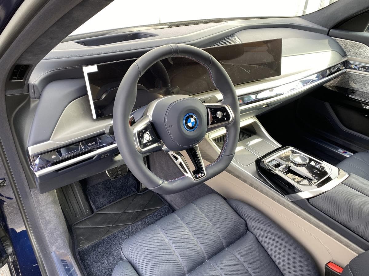 2023 BMW I7 - 6