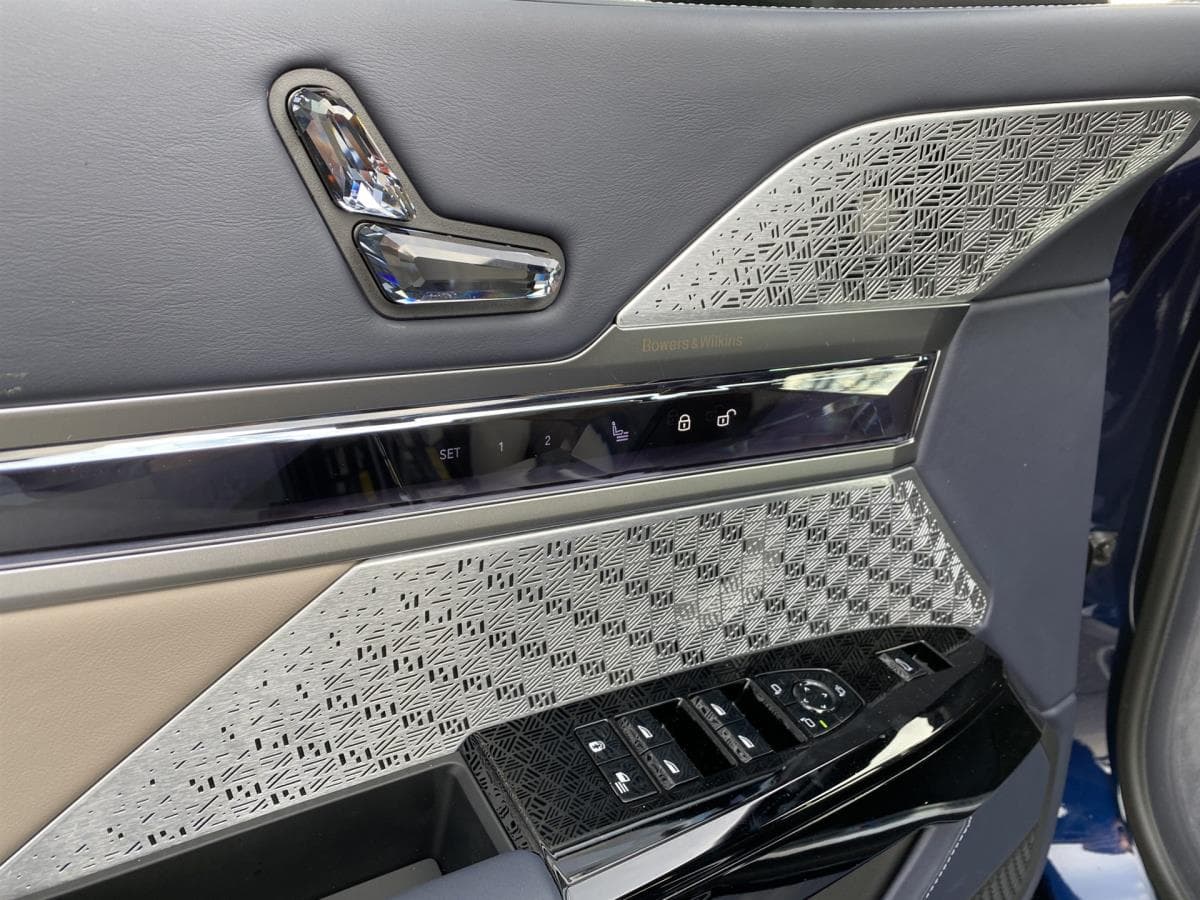 2023 BMW I7 - 7