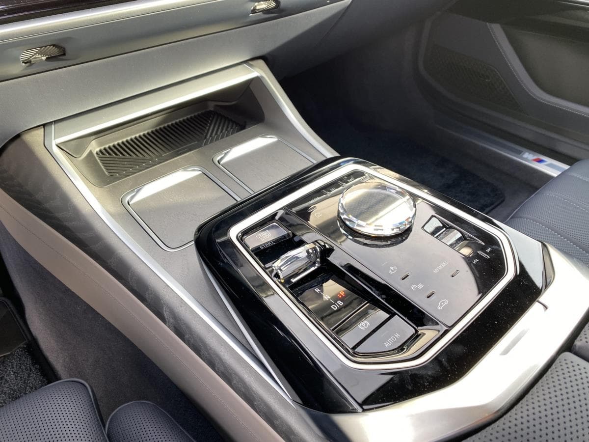 2023 BMW I7 - 8