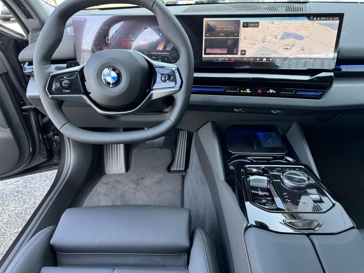 2024 BMW 5-Series - 6