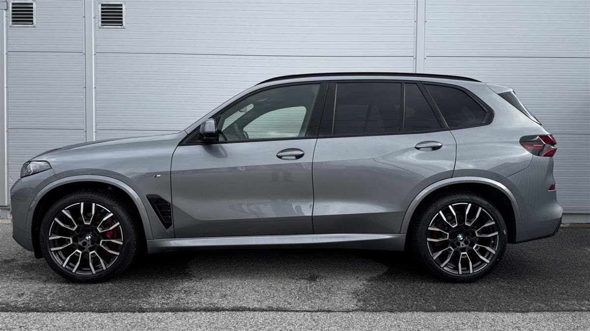 2025 BMW X5 - 3