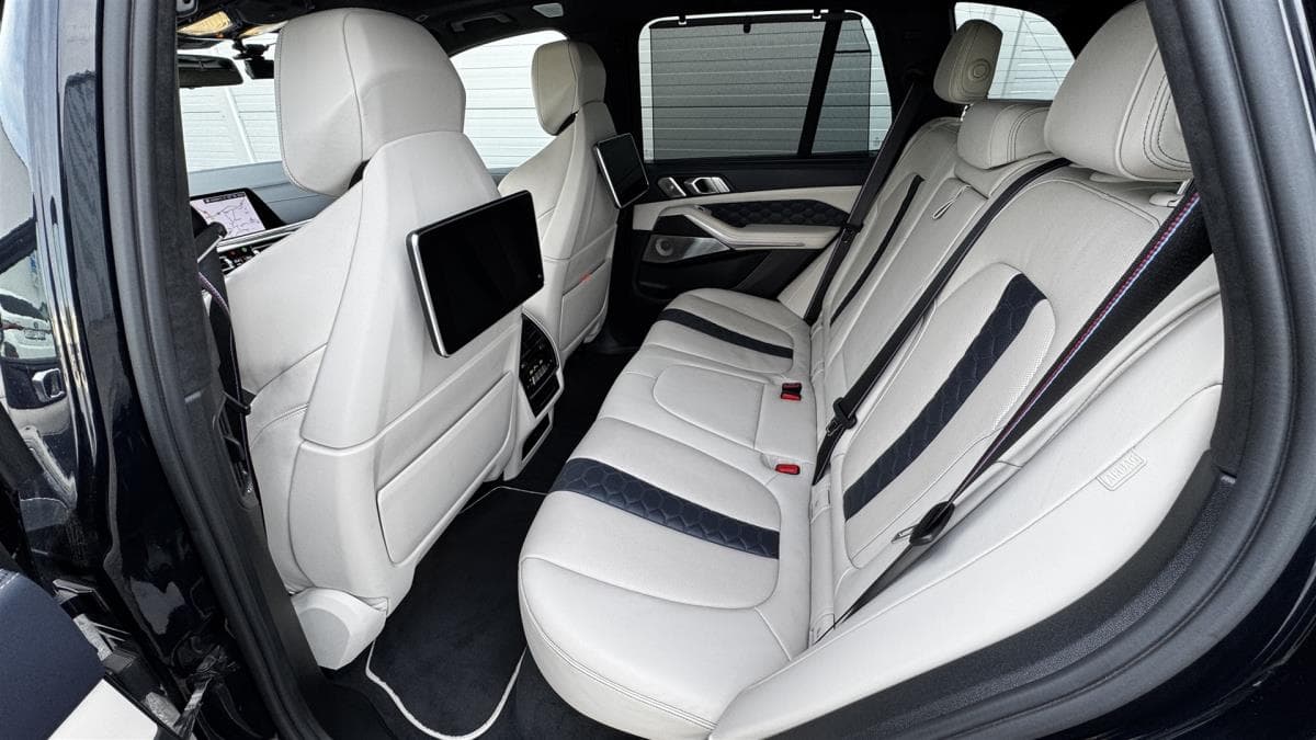 2020 BMW X5 - 10