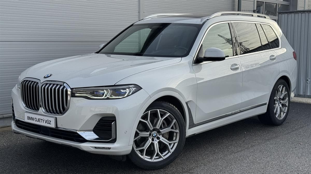 2021 BMW X7