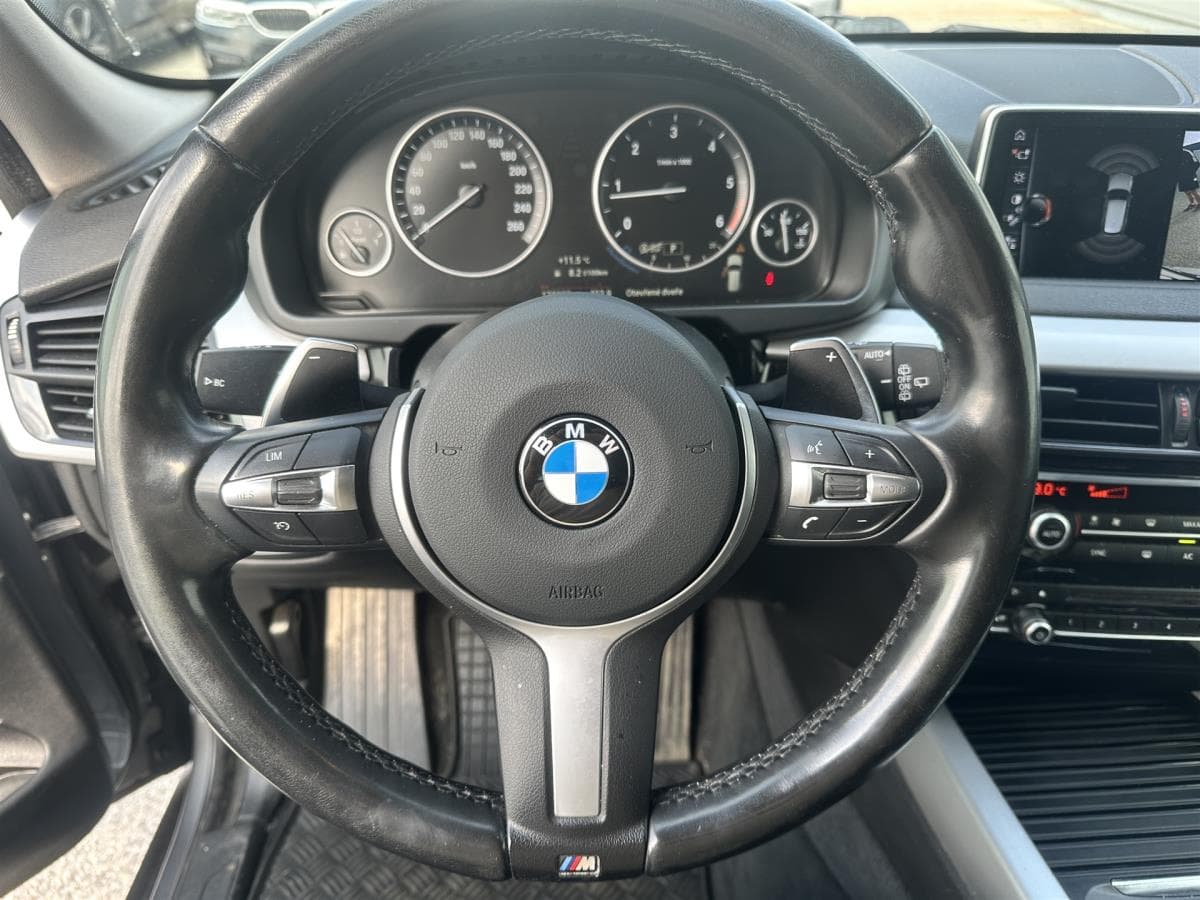 2017 BMW X5 - 12