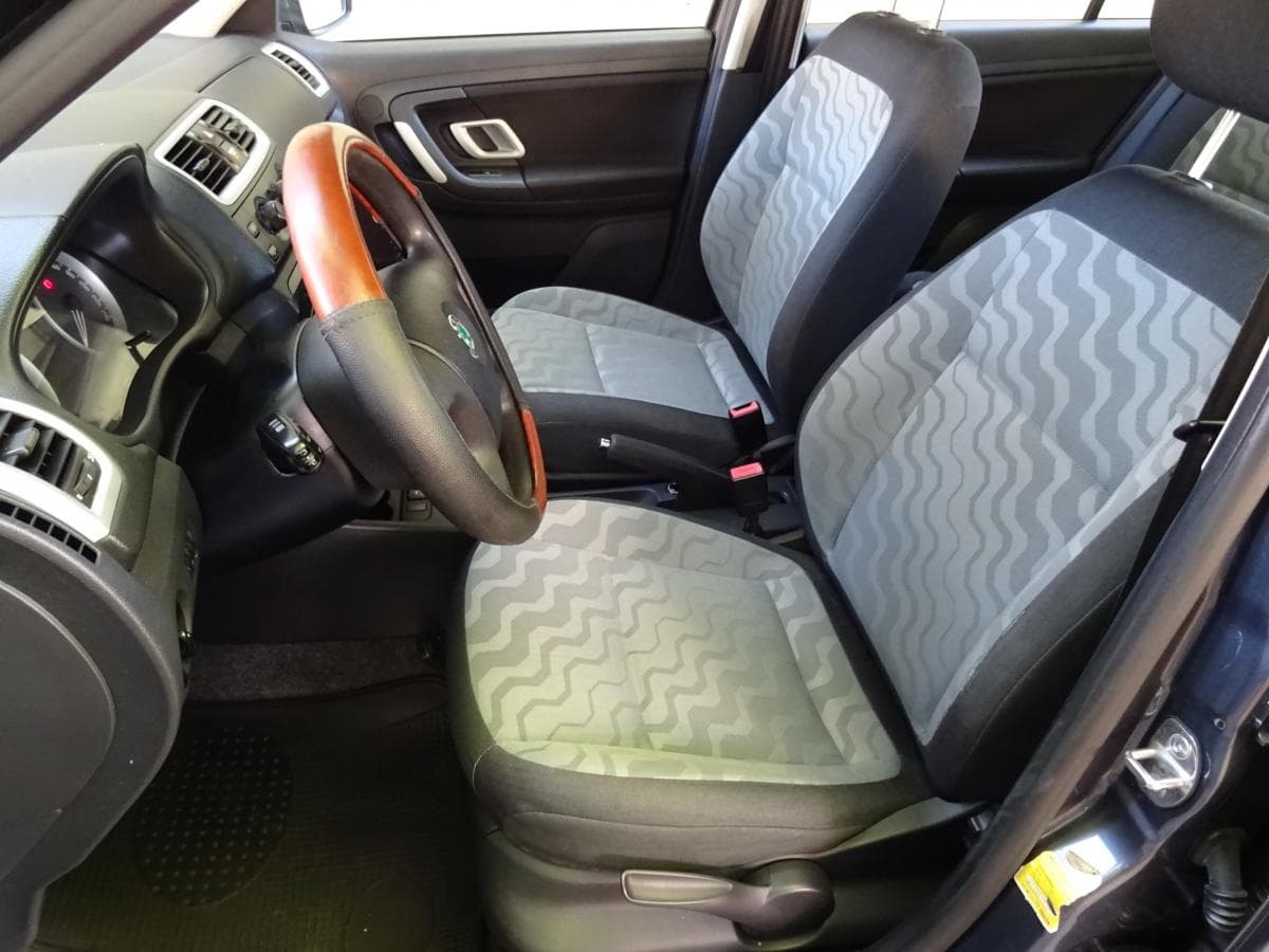 2009 Škoda Fabia - 11