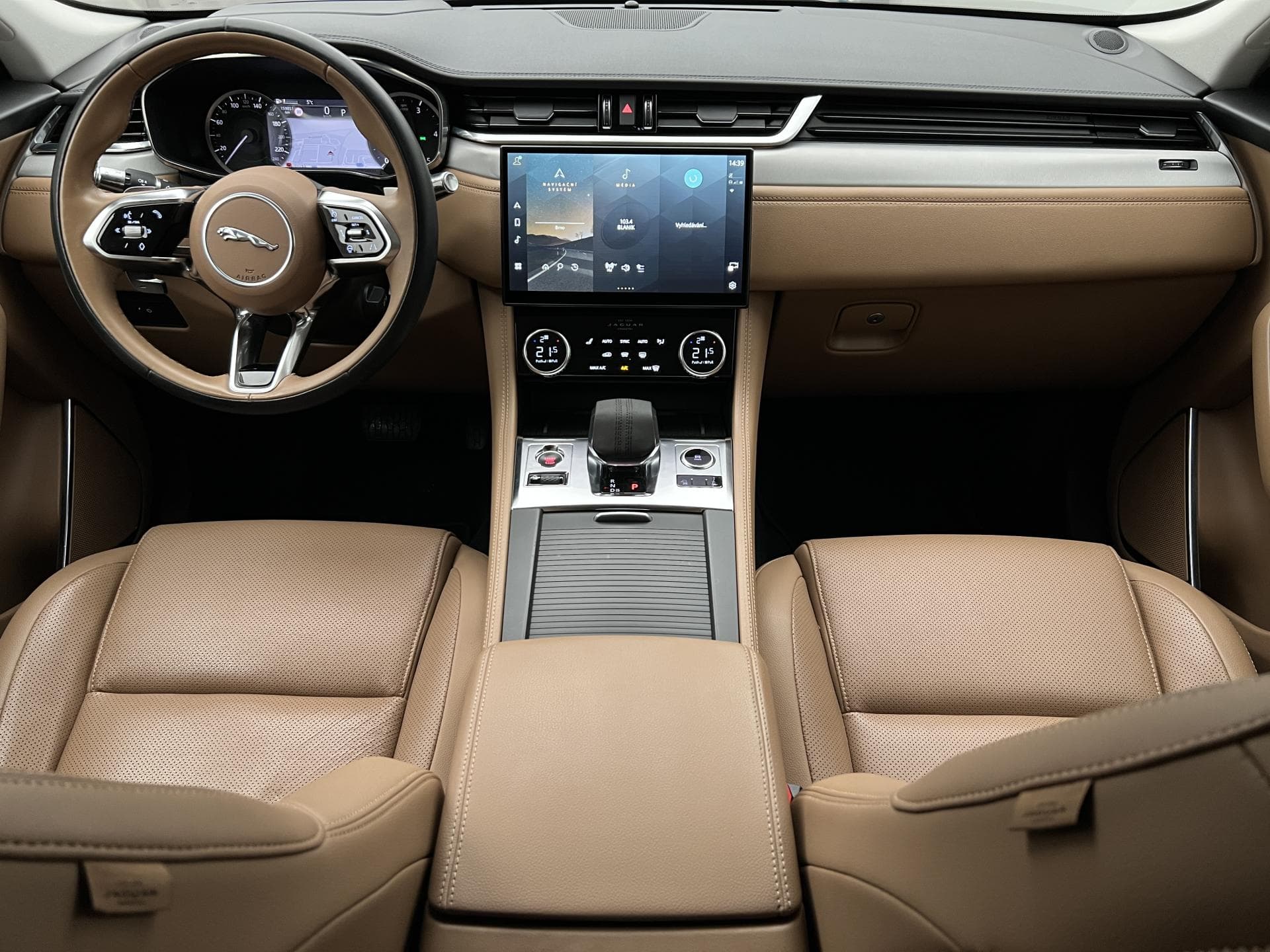 2021 Jaguar F-PACE - 2