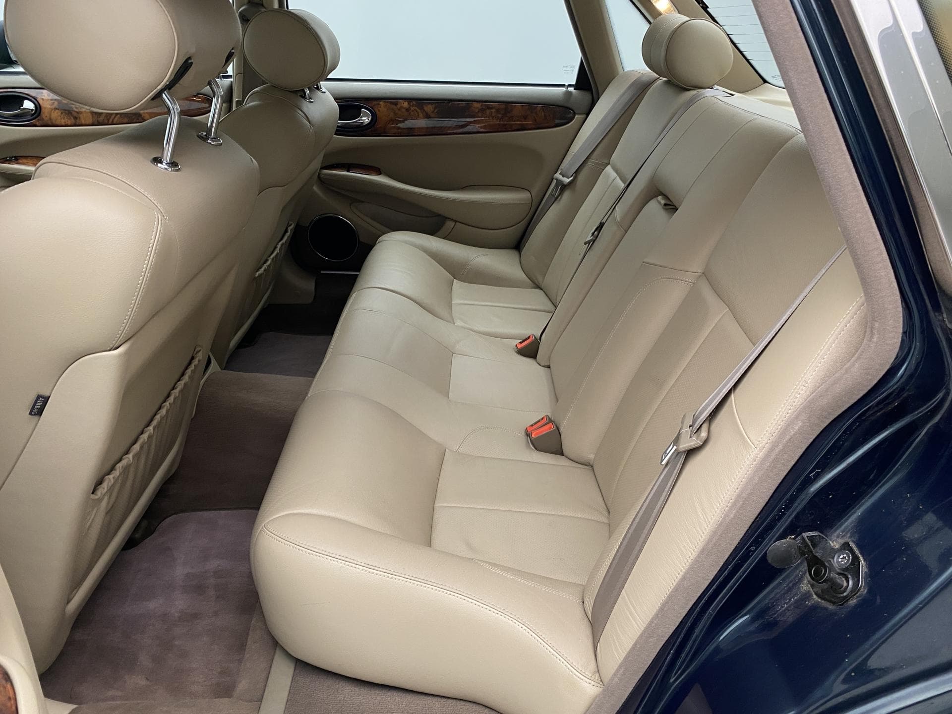 2001 Jaguar XJ - 5