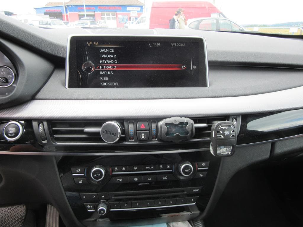 2015 BMW X5 - 8