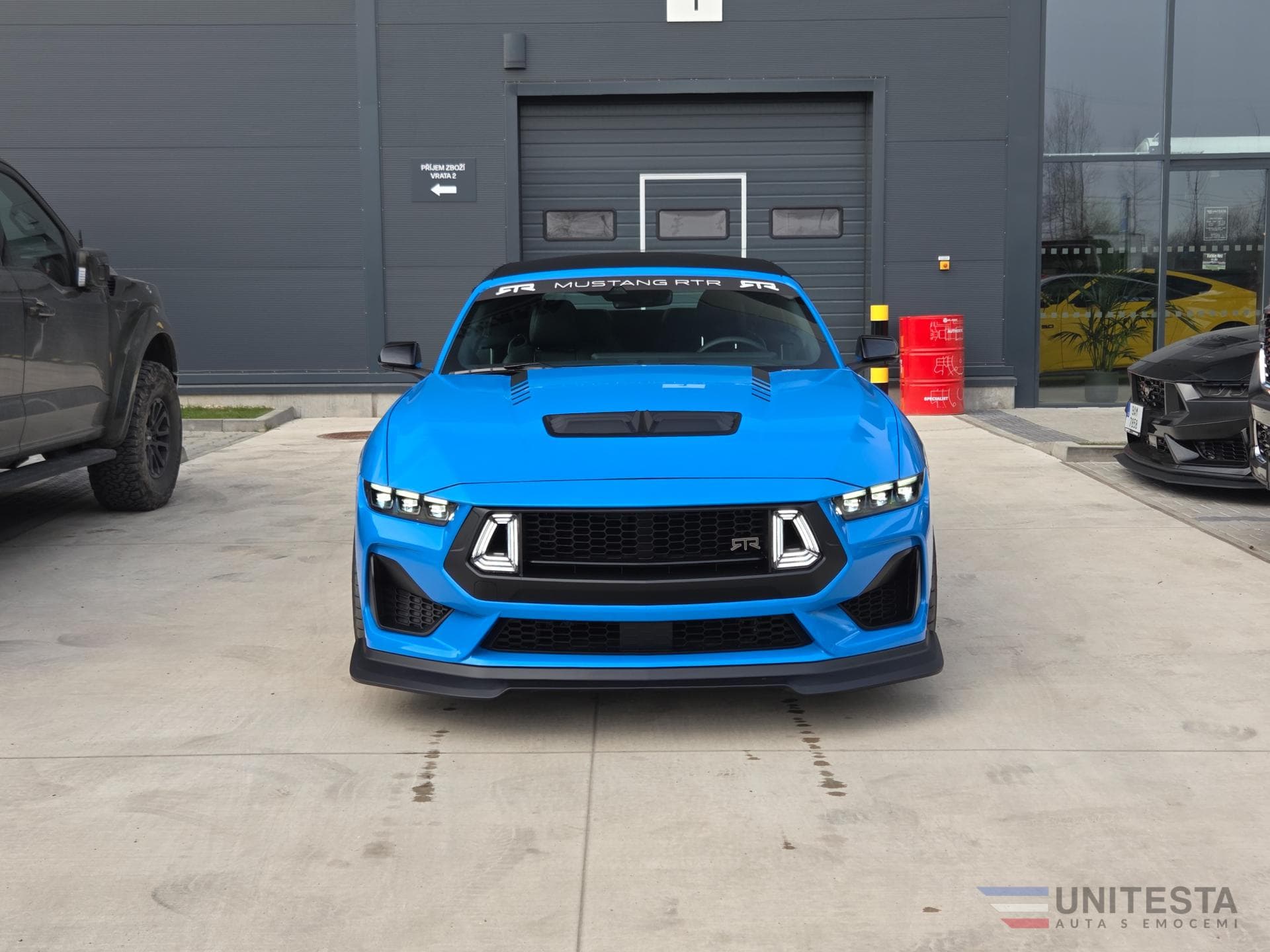 Ford MUSTANG - 2